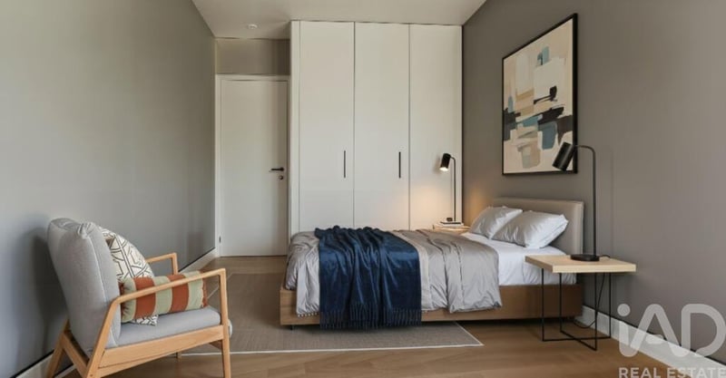 Apartment in Corroios - view 1