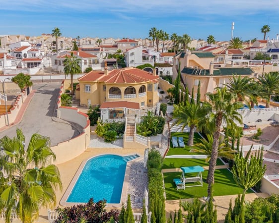 Villa in Ciudad Quesada - view 1