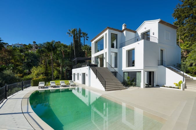 House in Atalaya Isdabe - view 1