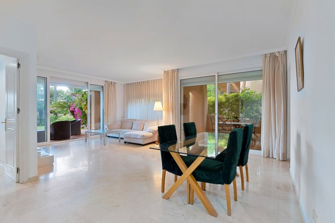 Apartment in Marbella - view 1