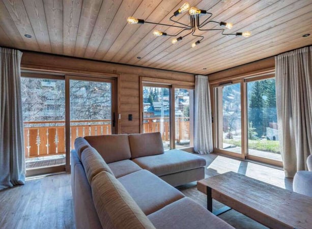 Apartment in Les Allues - view 1