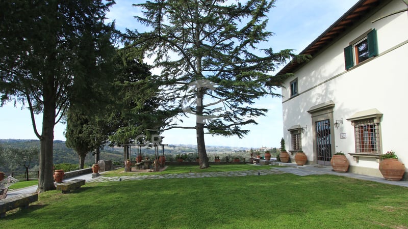 House in San Casciano in Val di Pesa - view 1