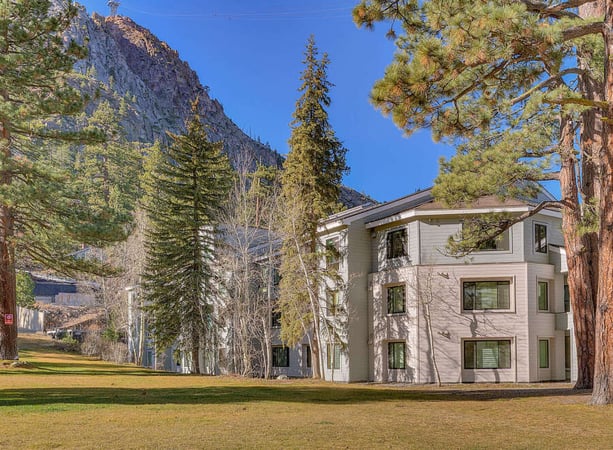 House in Olympic Valley - view 1