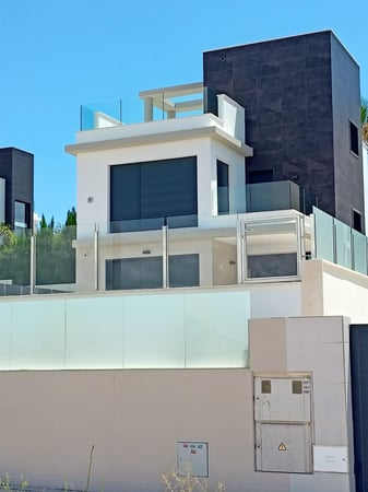 Villa in Dehesa de Campoamor - view 1