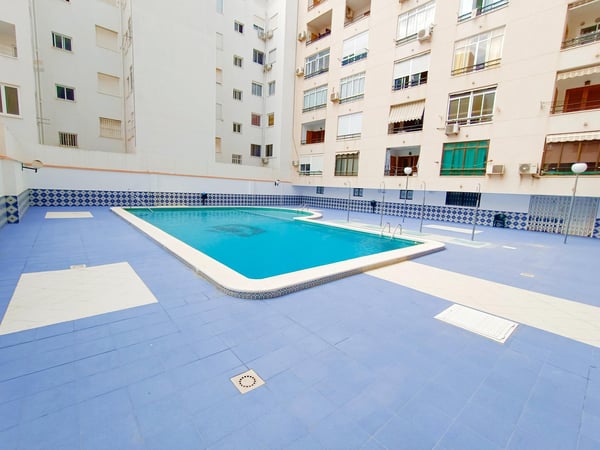 Apartment in Torrevieja - view 1