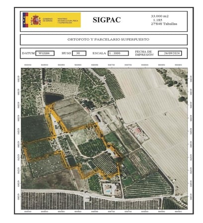 House in La Campaneta - view 1