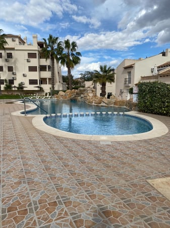 Apartment in Campoamor R-5 - view 1
