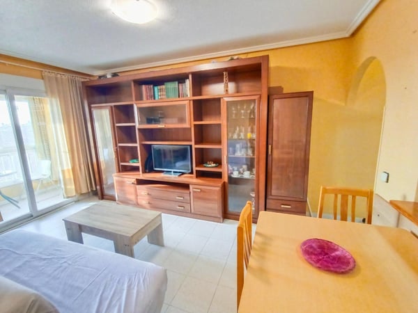 Apartment in Torrevieja - view 1