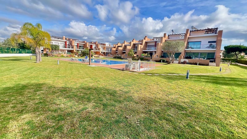 Apartment in Vilamoura - view 1