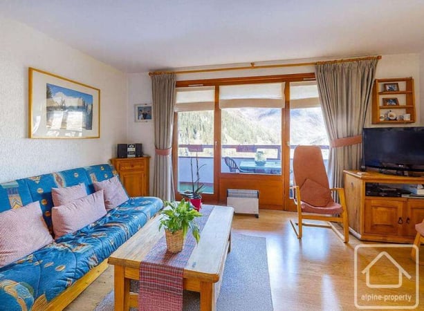 Apartment in Saint-Jean-d'Aulps - view 1