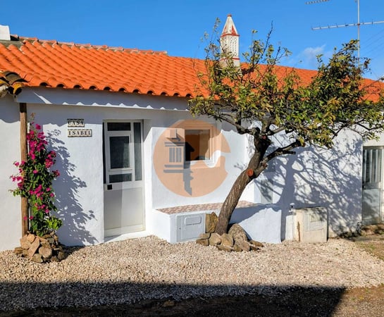 Villa in Castro Marim - view 1