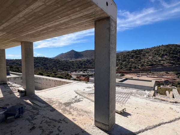 House in Agios Nikolaos - view 1