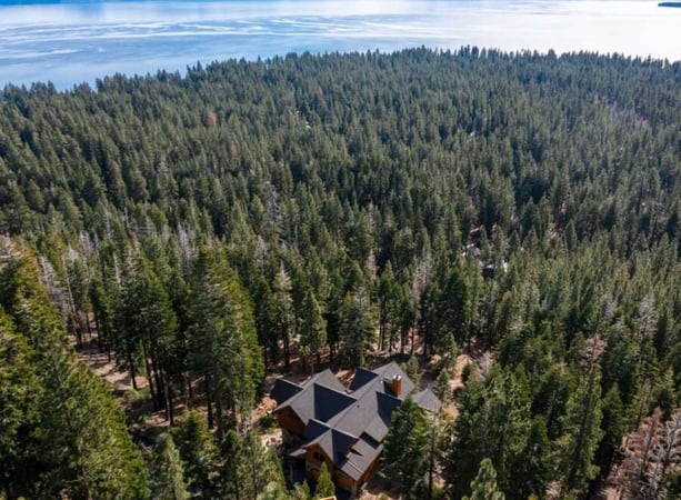 House in Talmont - view 1