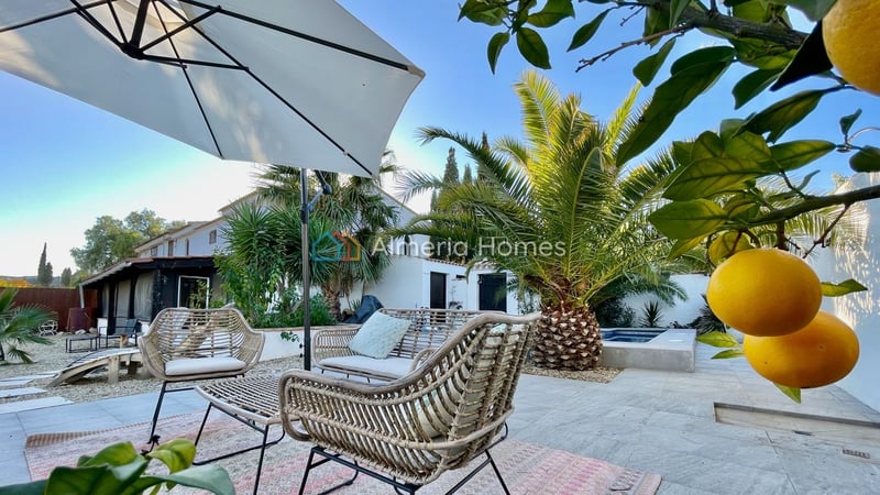 House in Cantoria - view 1