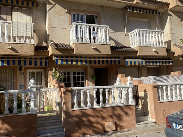 House in Pilar de la Horadada - view 1