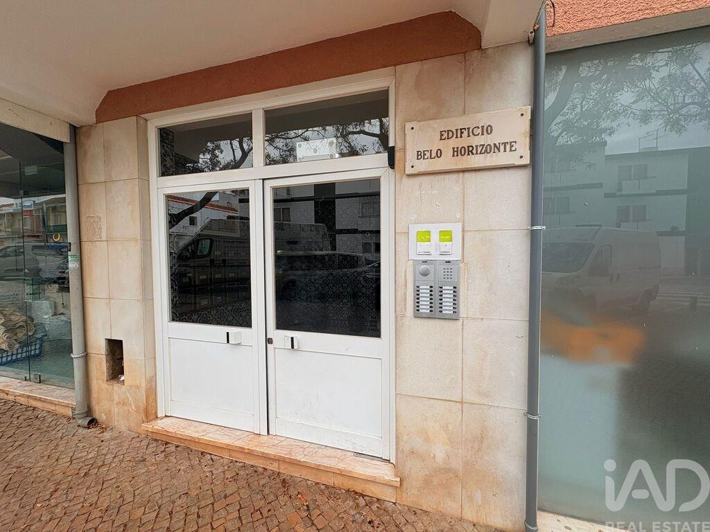 Apartment in Portelas - Image 2