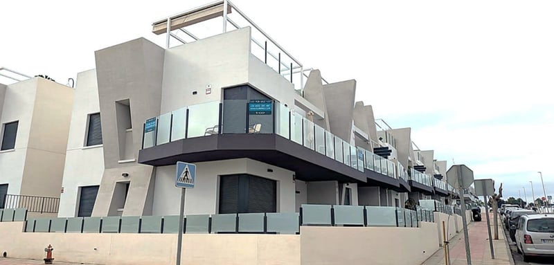 Apartment in San Miguel de Salinas - view 1