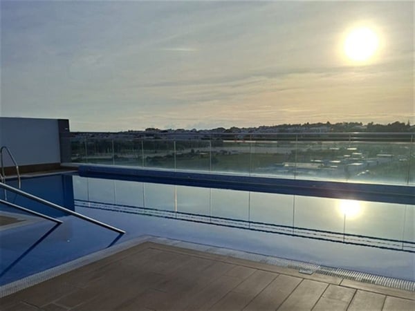 Apartment in Nueva Andalucia - view 1