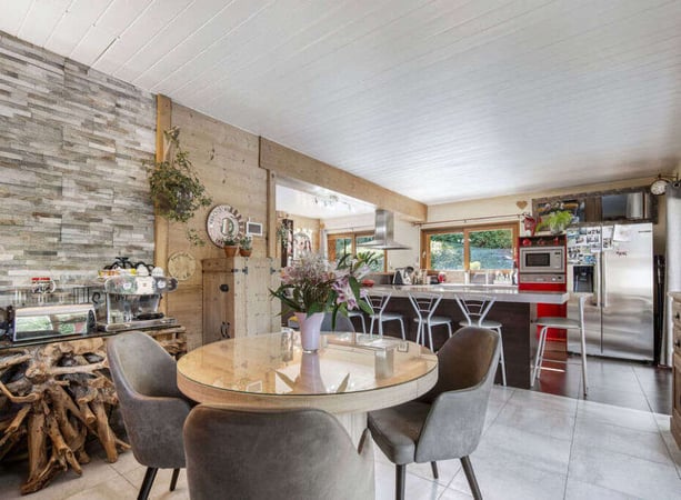 Chalet in Saint-Martin-de-Belleville - view 1