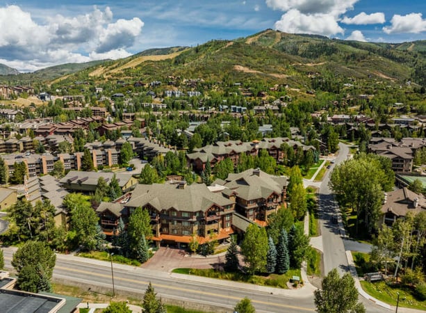 House in Steamboat II - view 1