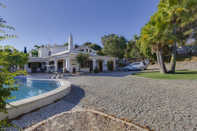 House in Portimao - view 1