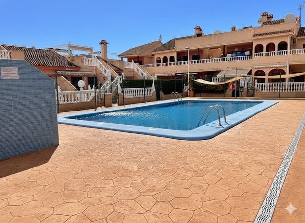Villa in Torrevieja - view 1