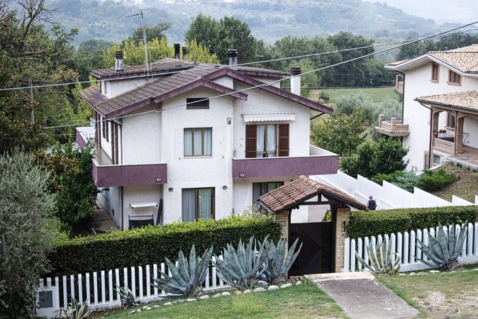 Villa in Elice - view 1