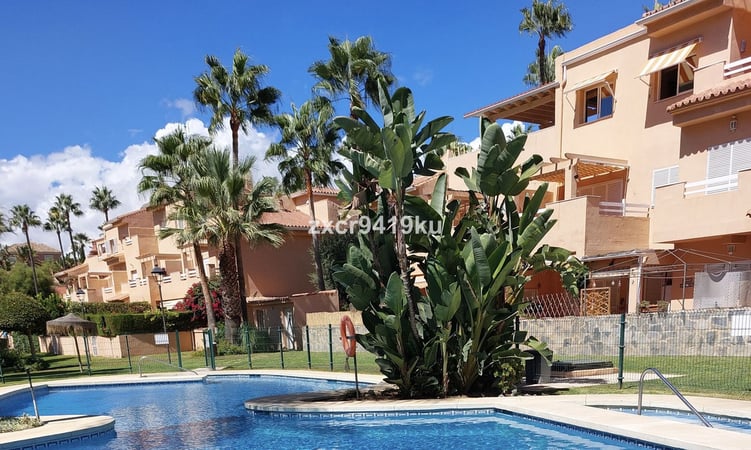 Apartment in Artola - view 1