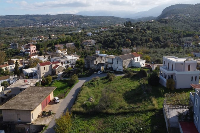 House in Stylos - view 1