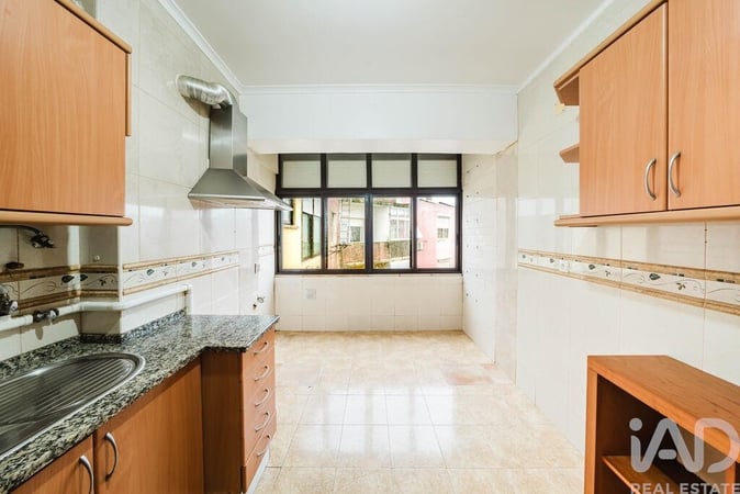 Apartment in Alverca do Ribatejo - view 1