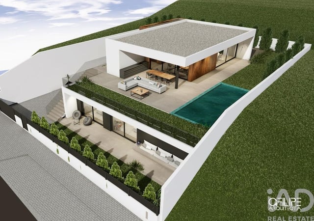 Land in Serra do Bouro - view 1