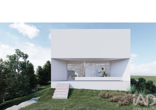 Land in Mafra - view 1