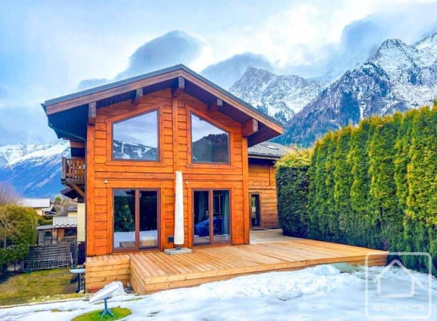 House in Les Houches - view 1