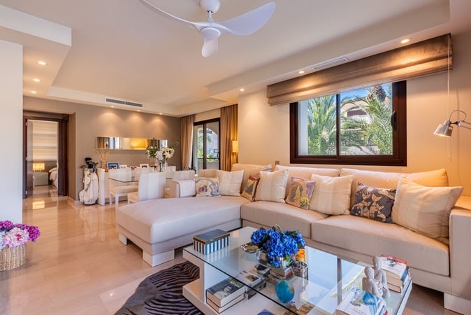 Apartment in Nueva Andalucia - view 1