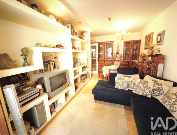 Apartment in Quelfes - view 1