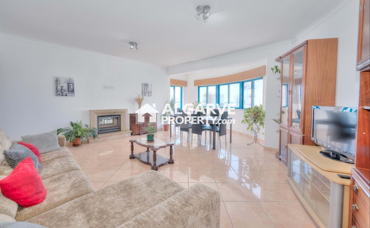 Apartment in Quarteira - view 1