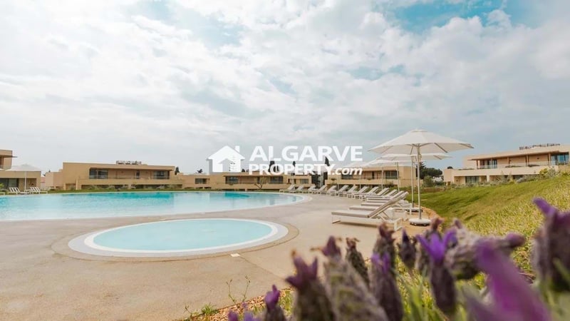 Apartment in Porches - view 1