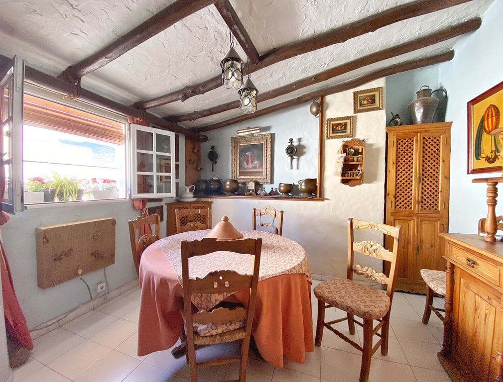 House in Marbella - Image 3