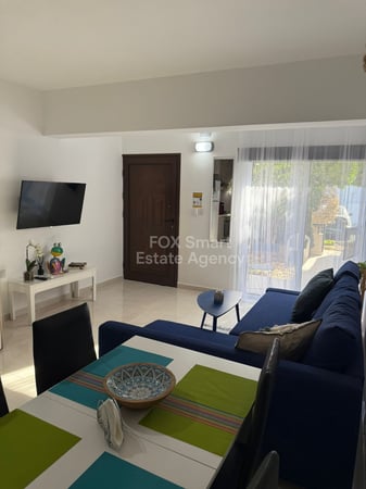 Apartment in Paphos - view 1