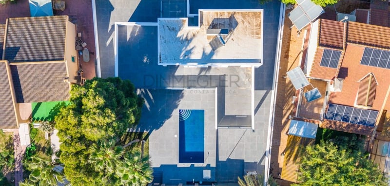 House in Dehesa de Campoamor - view 1