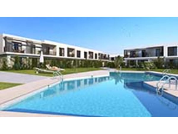 House in San Roque - view 1