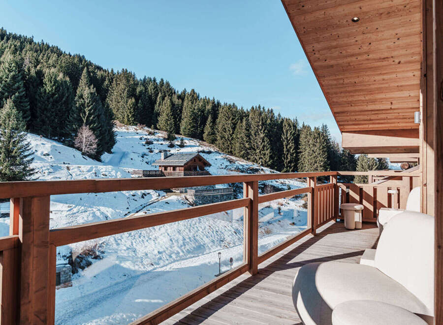 Apartment in Courchevel - Image 2