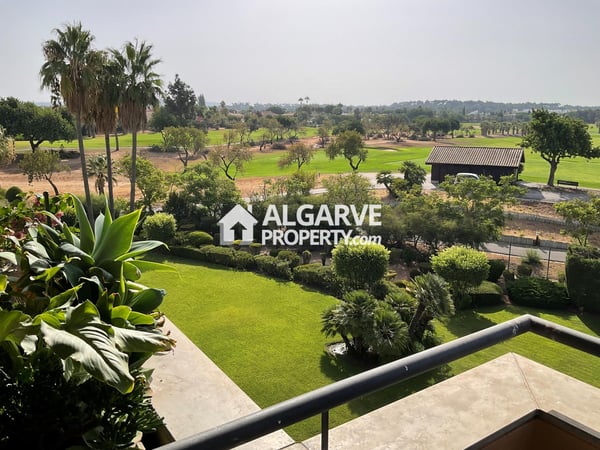 Apartment in Quarteira - view 1