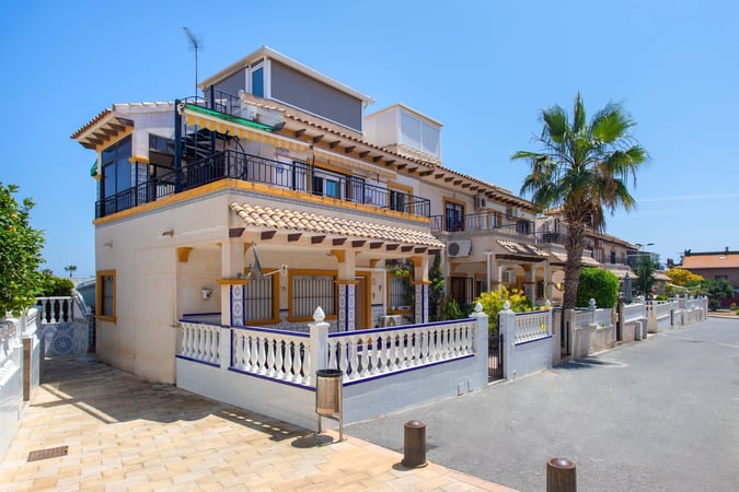House in Punta Prima - view 1