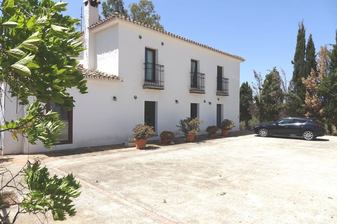 Villa in Mijas Costa - view 1