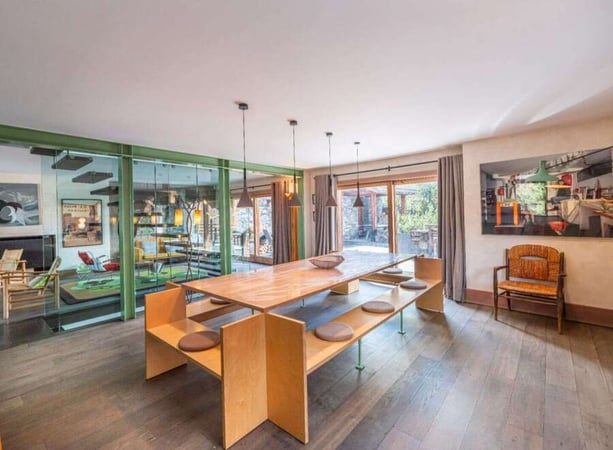 Chalet in Meribel - view 1