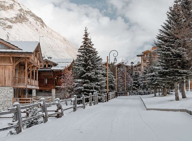 Apartment in Val-d'Isere - view 1