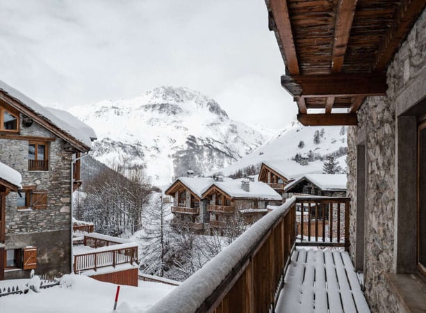 Apartment in Val-d'Isere - view 1