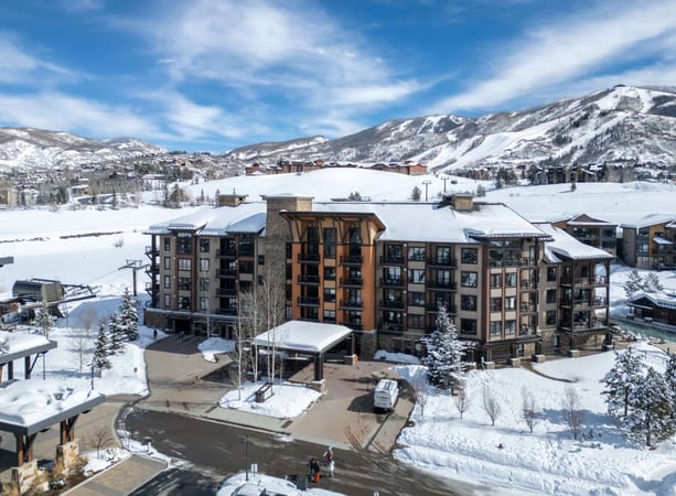 House in Steamboat II - view 1