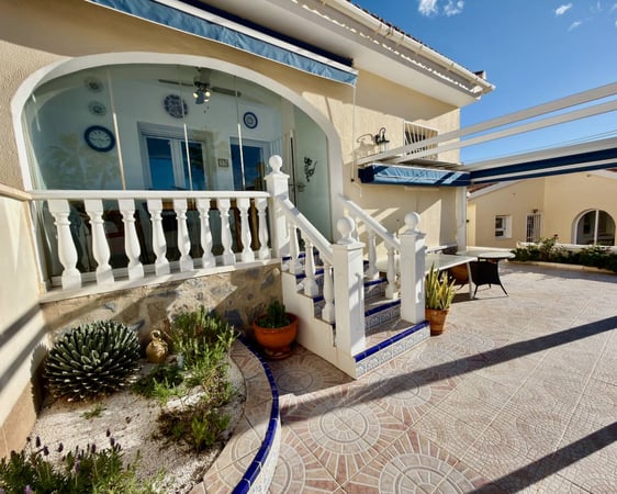 House in Ciudad Quesada - view 1